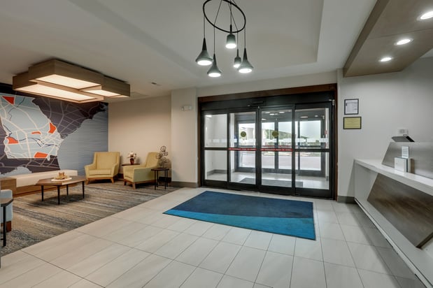 Images Holiday Inn Express & Suites Hinesville East - Fort Stewart by IHG