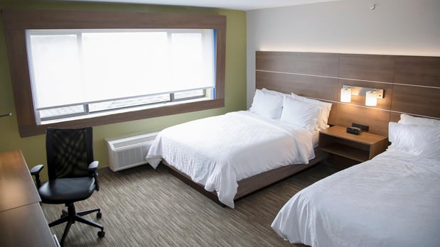 Images Holiday Inn Express & Suites Colorado Springs North by IHG