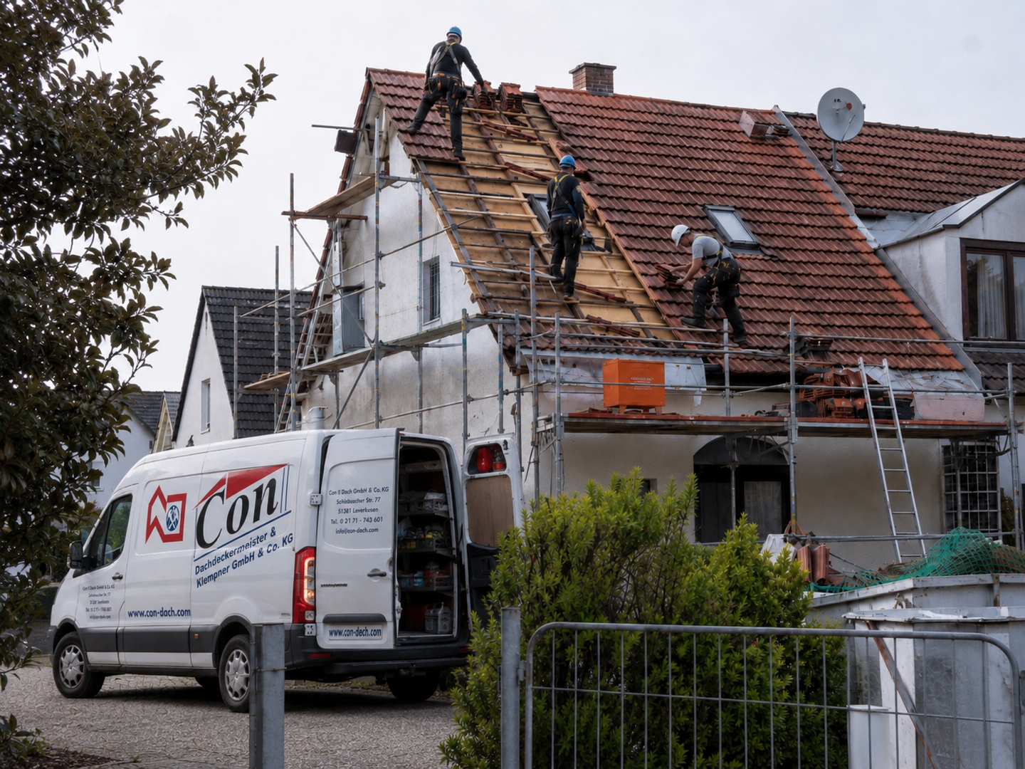 Con Dachdeckermeister und Klempner GmbH & Co.KG, Schlebuscher Str. 77 in Leverkusen