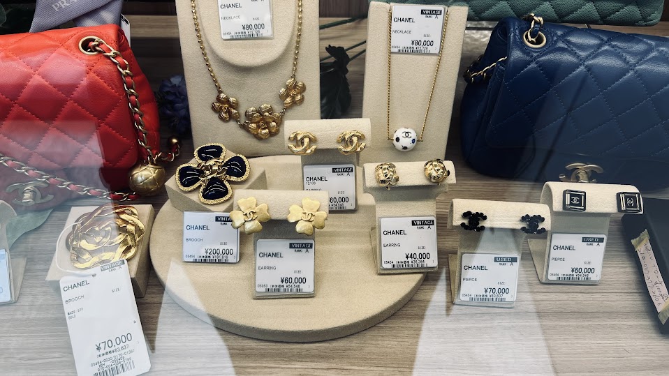 Images KOMEHYO（コメ兵）天神店