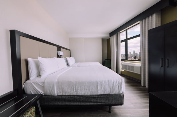 Images Holiday Inn Express Long Island City E - New York by IHG