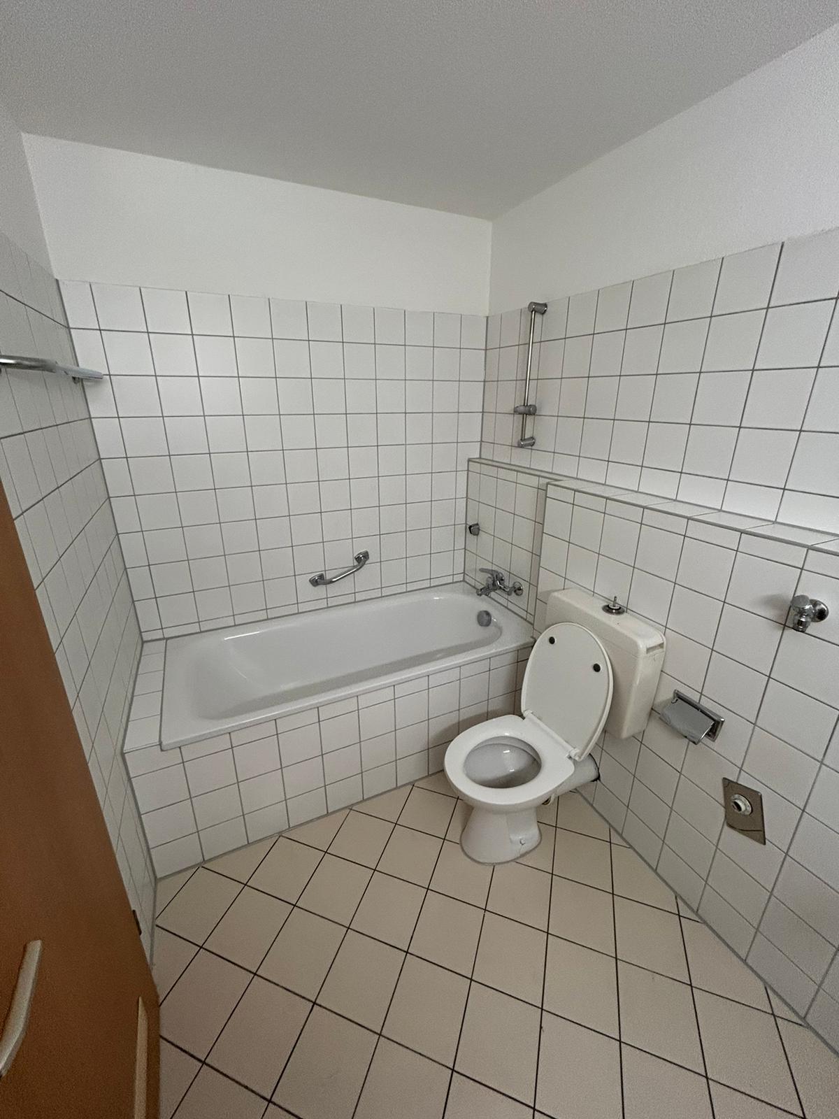 Schnell Entrümpelung & Haushaltsauflösung Stuttgart, Böblinger Straße 111 in Stuttgart