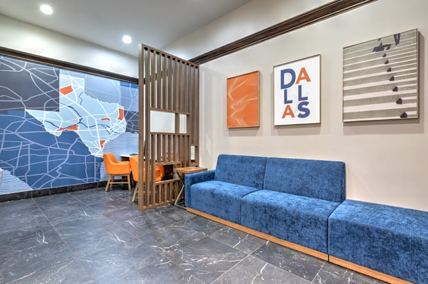 Images Holiday Inn Express Dallas Downtown by IHG