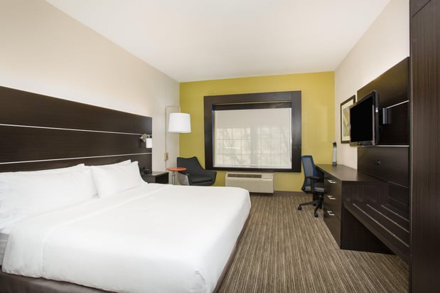 Images Holiday Inn Express & Suites Ft. Collins by IHG