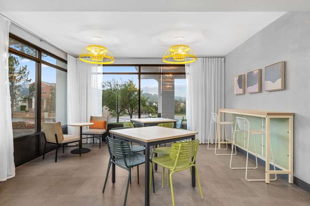 Images Spark by Hilton Colorado Springs I 25 Central