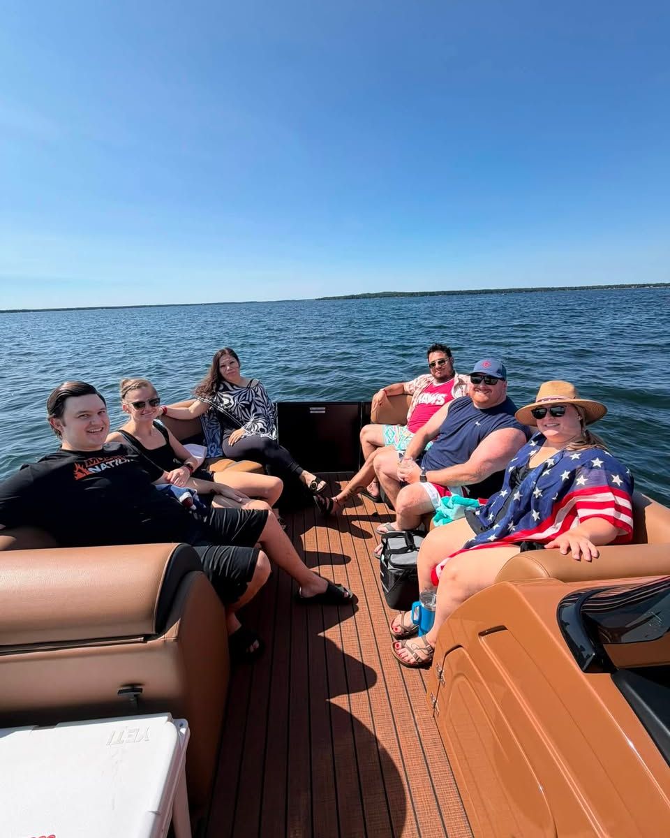 We had a wonderful time at the State Farm summer Team Member Hall of Fame event at Grandview Lodge! Congratulations to Rollen, Rana, and Ari on their accomplishments. Thank you, Kim, for making this memorable weekend possible!