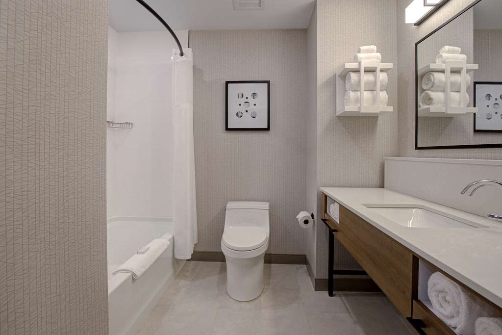 Images Homewood Suites by Hilton Montreal Downtown