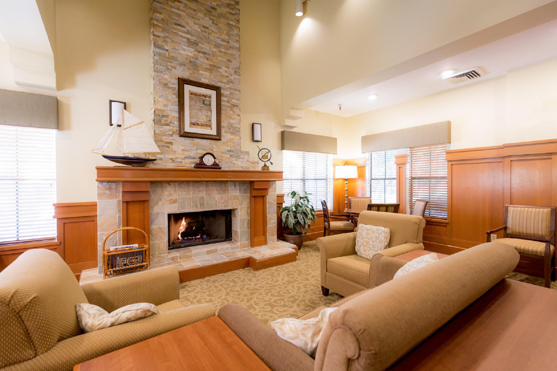 Fireplace Lounge