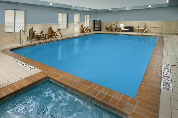 Images Holiday Inn Express & Suites San Antonio West-Seaworld Area by IHG