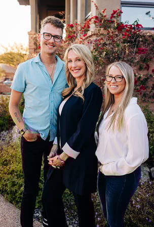 Images The Loving Group – Jenna Loving