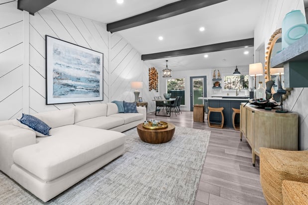 Images Cheryl Ann Shook, Realtor - RE/MAX Advantage Heber Springs