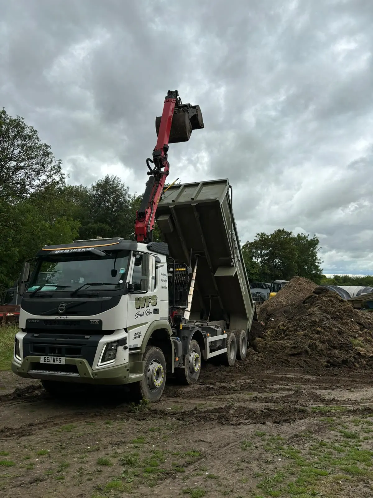 Images WFS Grab Hire