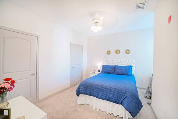 Images Eclipse on Madison