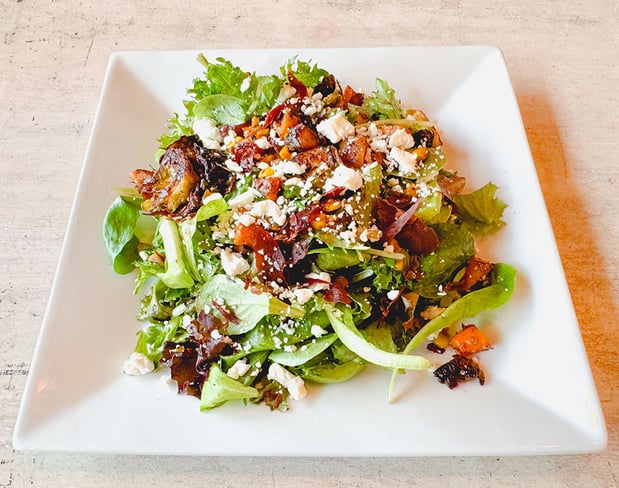 Images Tipsy on Main Kitchen & Cocktails