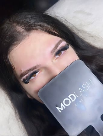 Images ModLash Studio