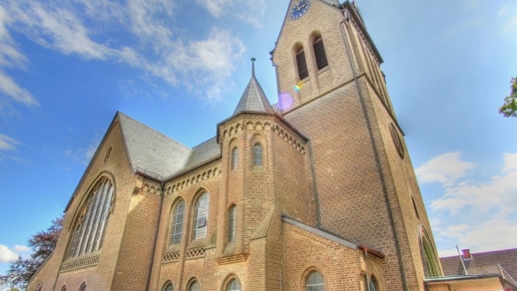 Bilder Evangelisch-lutherische Christus-Kirche