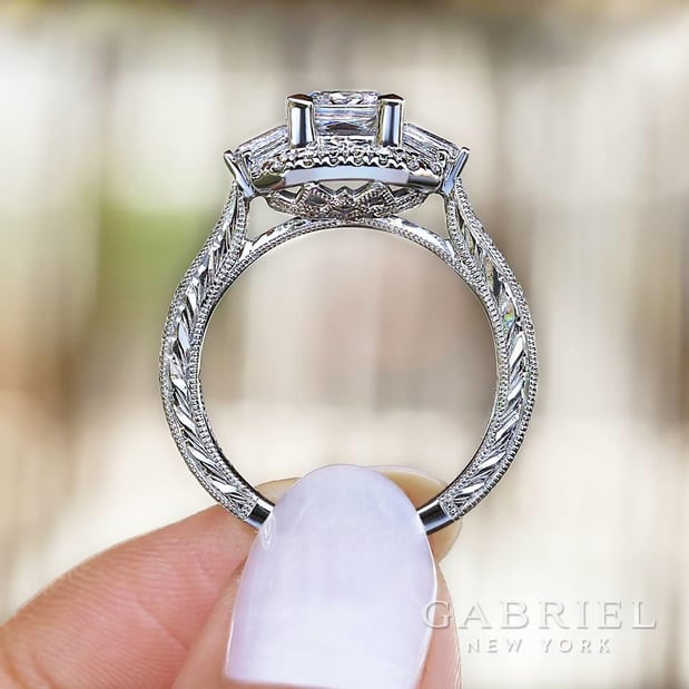 Images Carioti Jewelers