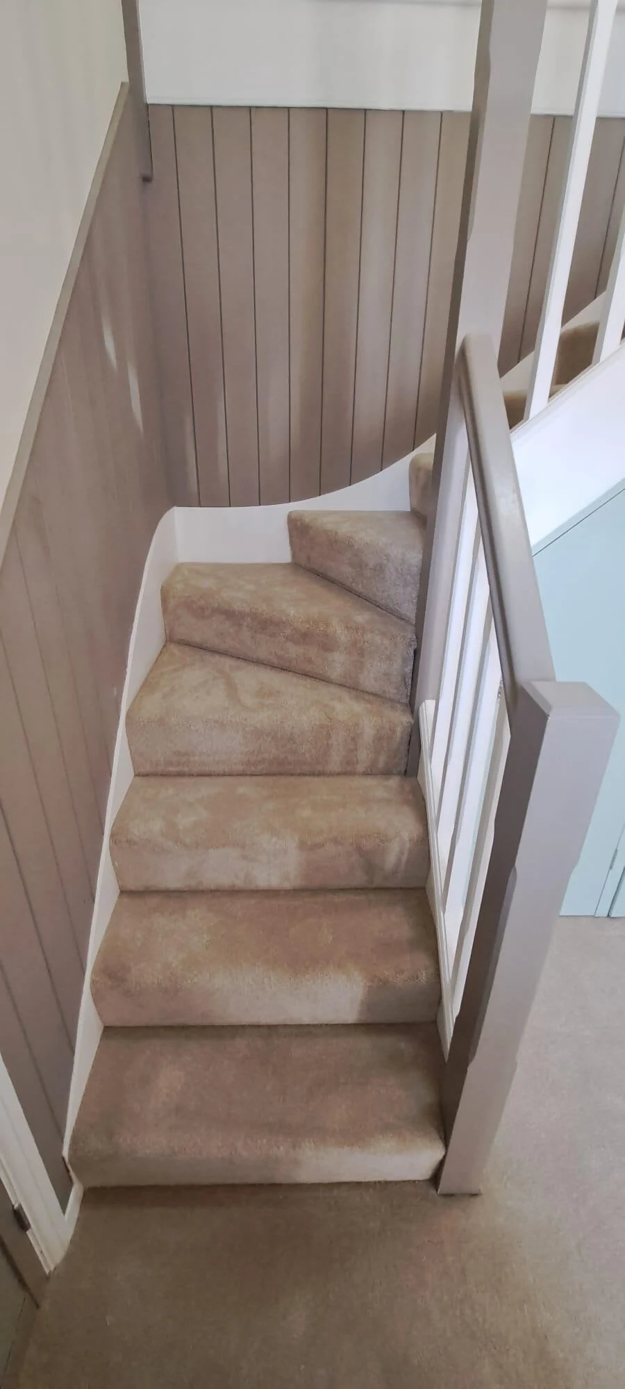 Images Supreme Carpets Ltd