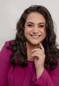 Nayla Santa Rosa headshot