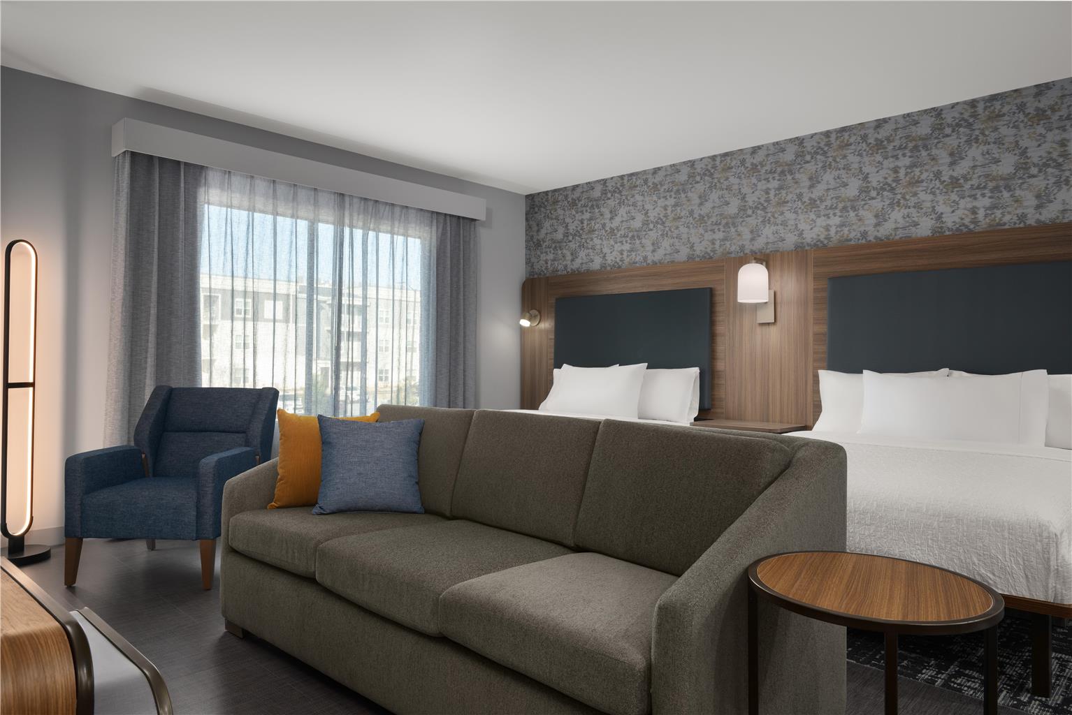 Guest room