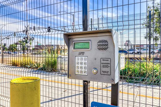 Images SmartStop Self Storage