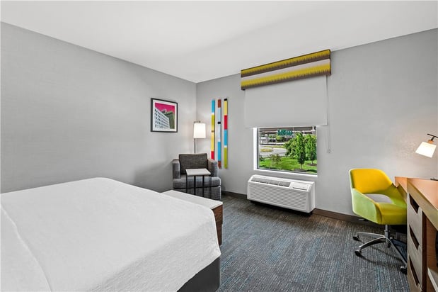 Images Hampton Inn Omaha/West Dodge Road (Old Mill)