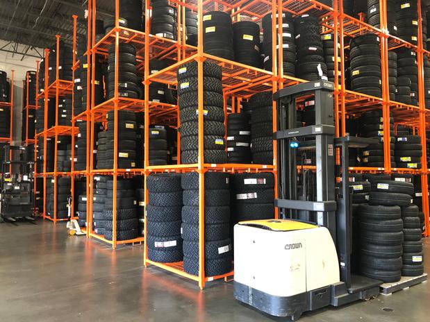 Images Priority Tire