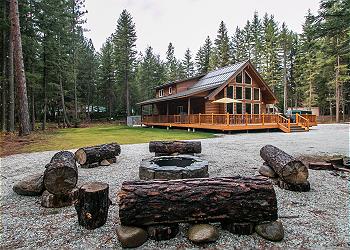 Images NW Comfy Cabins Vacation Rentals