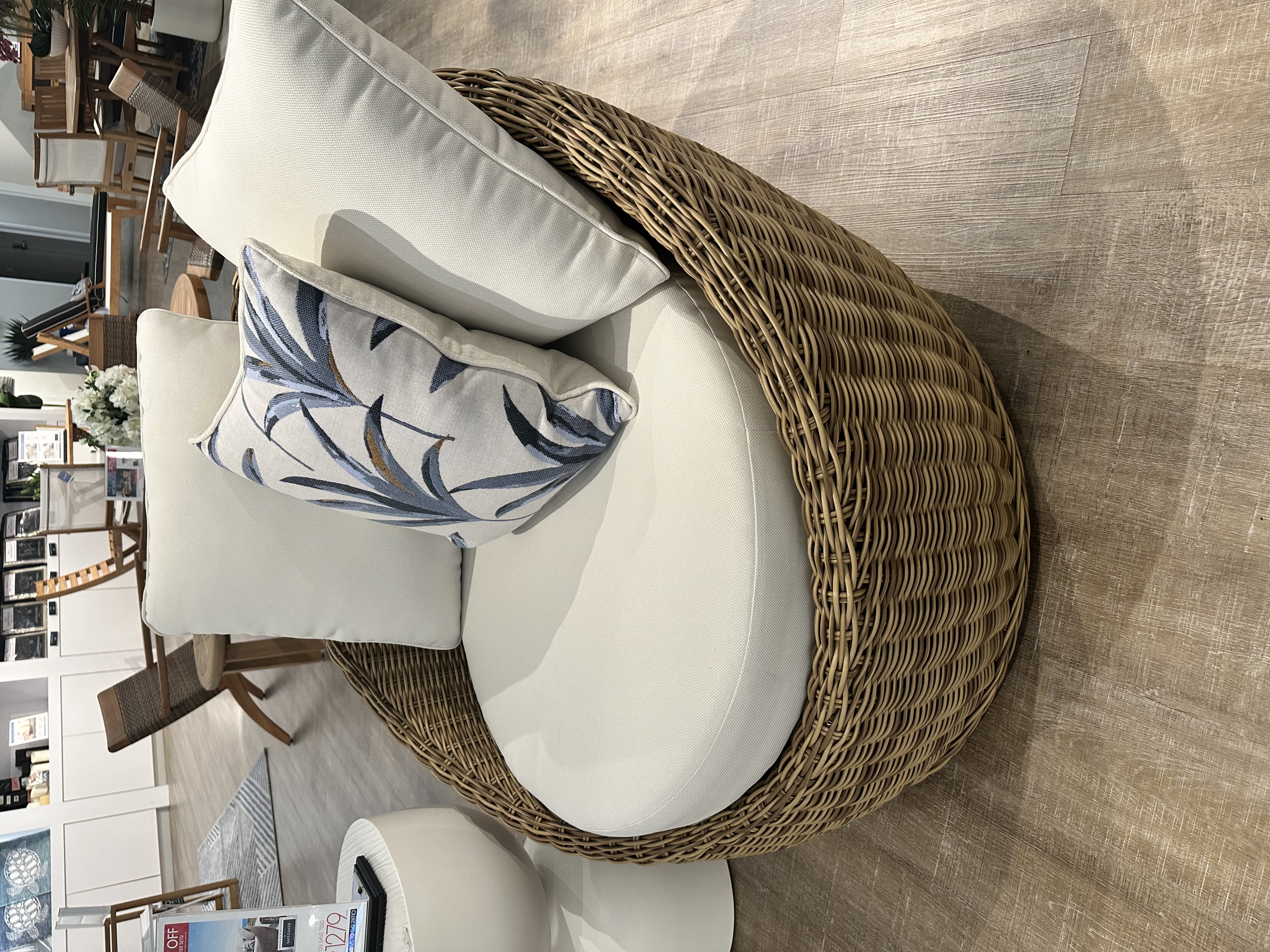 Rooms To Go Patio Image