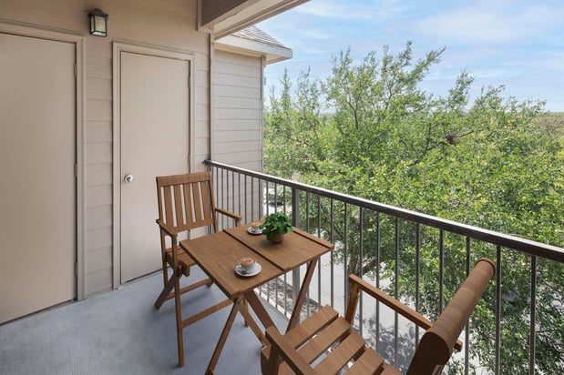 Images Camden Stoneleigh Apartments