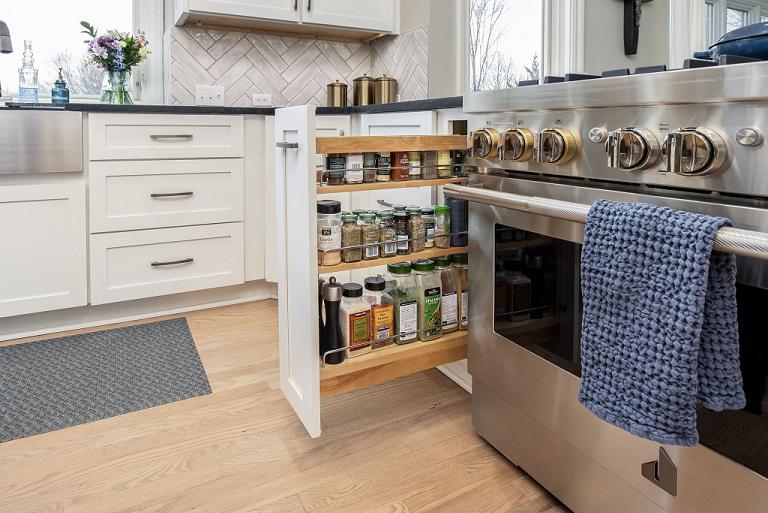 Organize your space and clear off those counters with Kitchen Tune-Up's customized kitchen accessori Kitchen Tune-Up Savannah Brunswick Savannah (912)424-8907