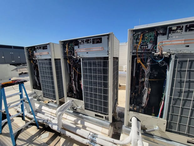 Images C & R Engineering, Inc.