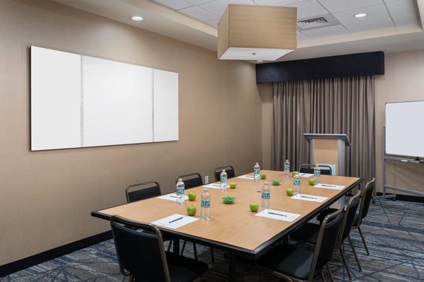 Images Holiday Inn Express Miami Airport-Blue Lagoon Area by IHG