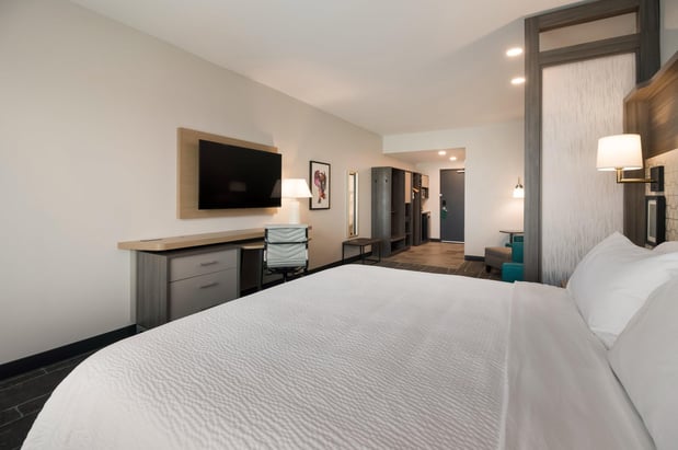 Images Holiday Inn & Suites Mt Juliet – Nashville Area by IHG