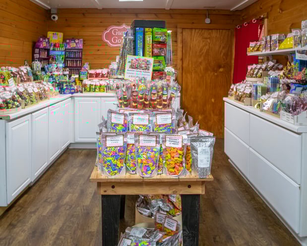 Images Grandpa’s Cheesebarn & Sweeties Chocolates