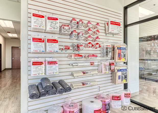 Images CubeSmart Self Storage