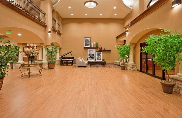 Images Hampton Inn & Suites Hemet
