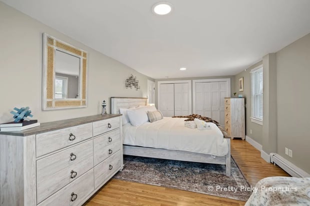 Images Pretty Picky Properties