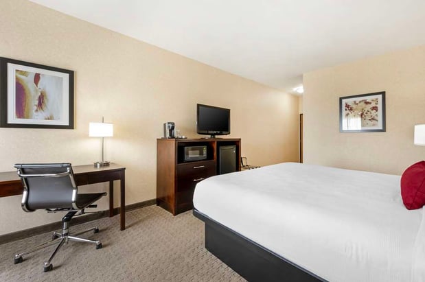 Images Best Western Plus Howe Inn