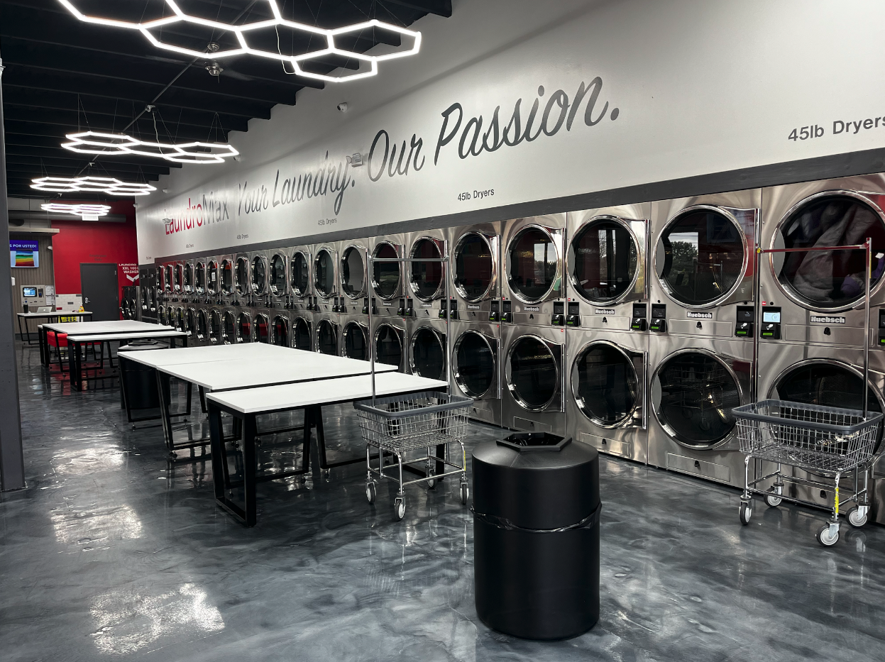 Laundromax 504 central Ave Pawtucket Rhode Island laundromat