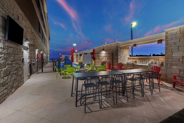 Images Home2 Suites by Hilton Midland East