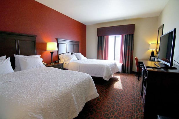 Images Hampton Inn & Suites Grand Forks