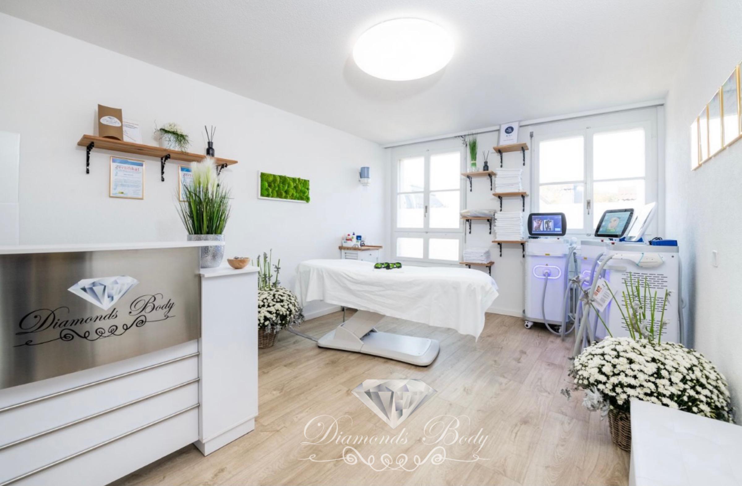 Diamonds Body GmbH, Kornhausplatz 11 in Bern