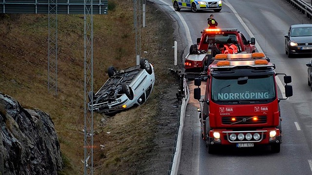 Images Björdes Bilbärgning i Valdemarsvik