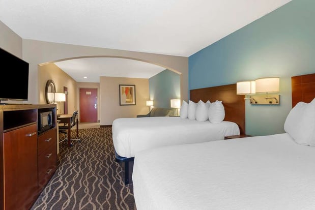 Images Best Western Plus Suites-Greenville