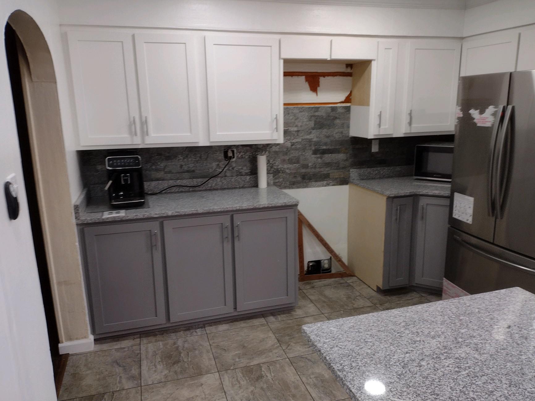 Kitchen TuneUp Pittsburgh North and South in McMurray, PA (Building