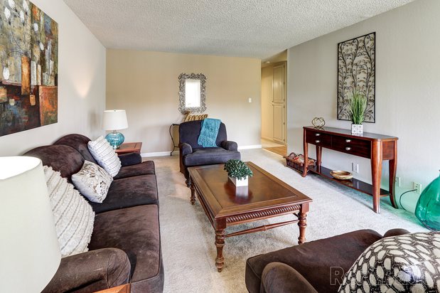 Images Valley West Apartments