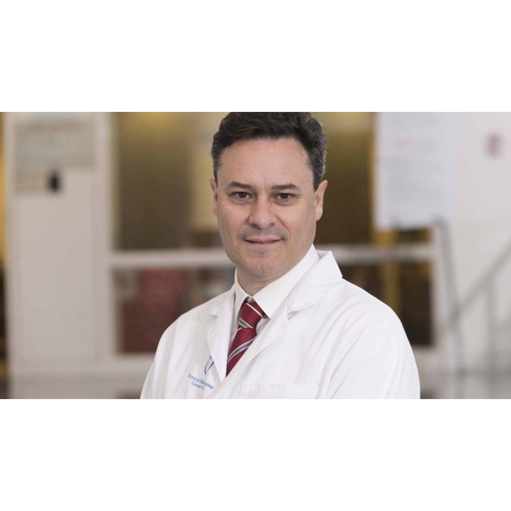 Dr. Ernesto Santos, MD