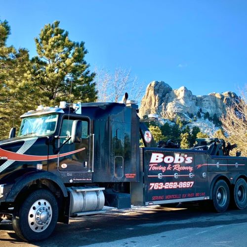 We move cars, trucks, motorcycles, semis, tractors, skid steers, boats, forklifts, and utility trailers and prove 24 Hour Emergency Services.