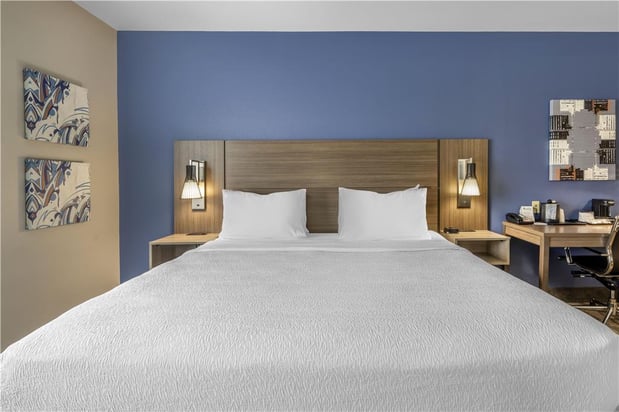 Images Best Western Plus Castlerock Inn & Suites